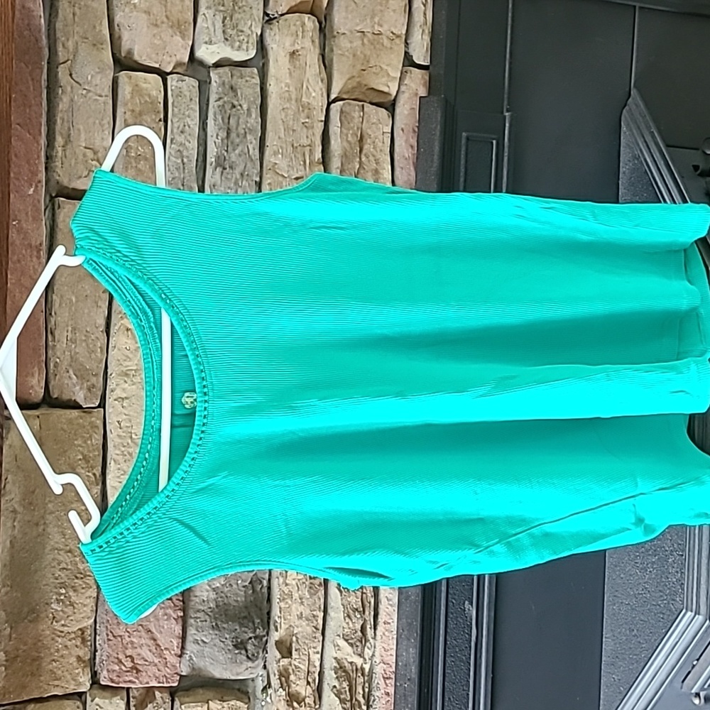 Womens tank